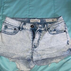 Bullhead shorts size 5